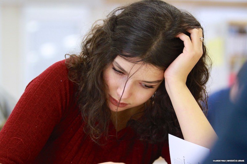 étudiante à la BU Santé