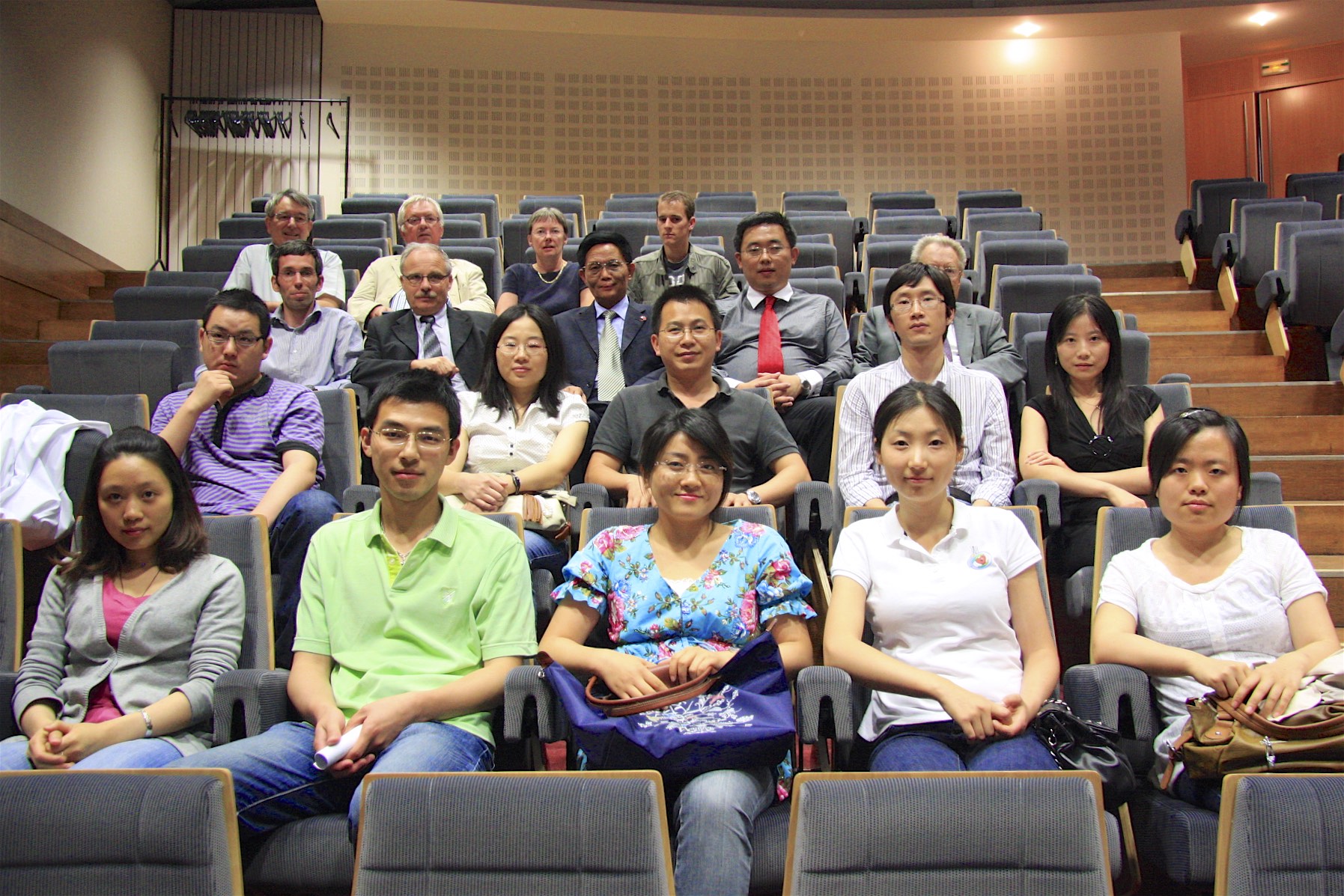 étudiants chinois à la faculté